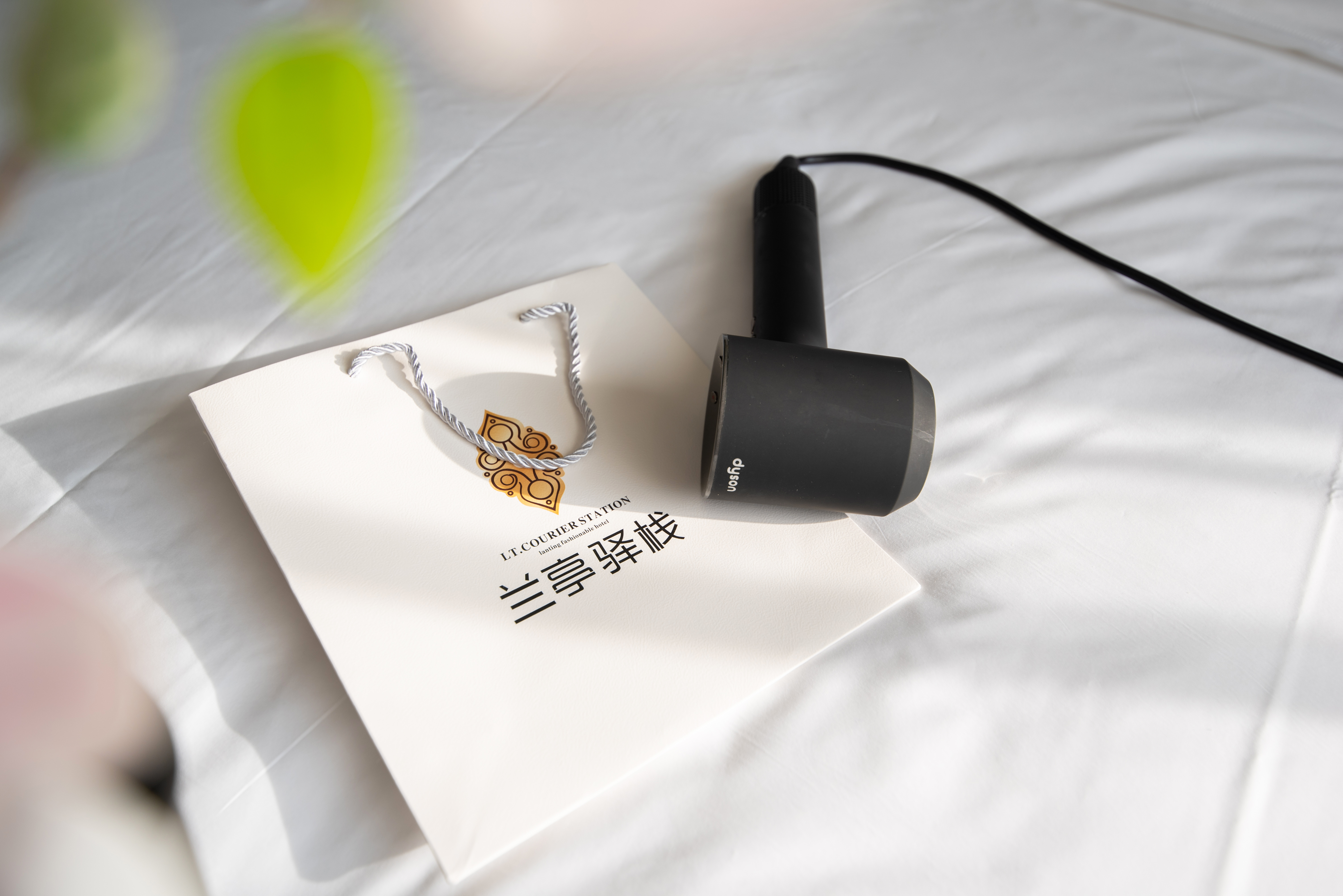 B型双床房【小度全智能客控+轻奢沙发+Minibar】