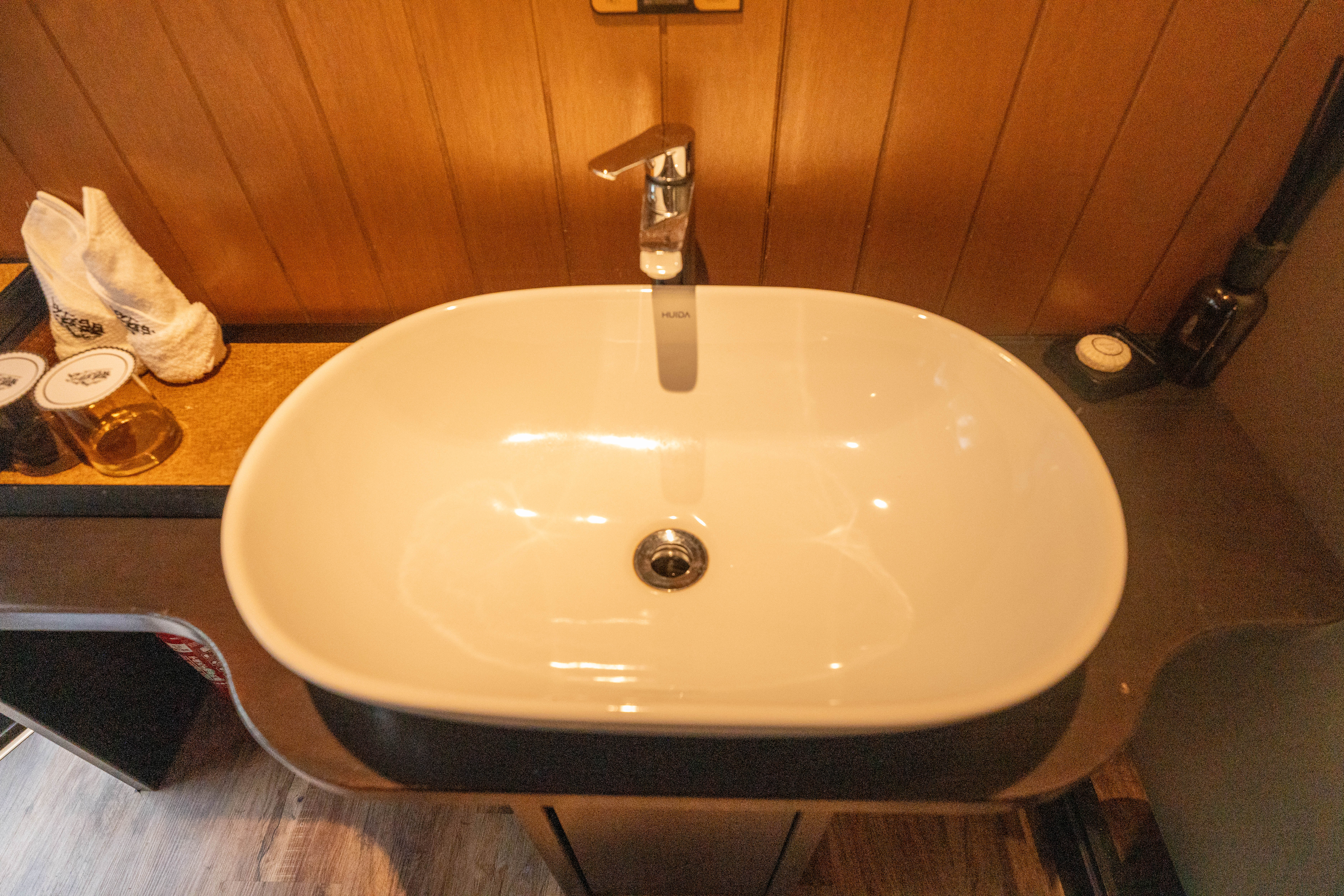 山野云溪大床房