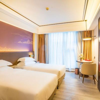 雅緻雙床房 美球假日飯店（珠海拱北口岸店）優惠