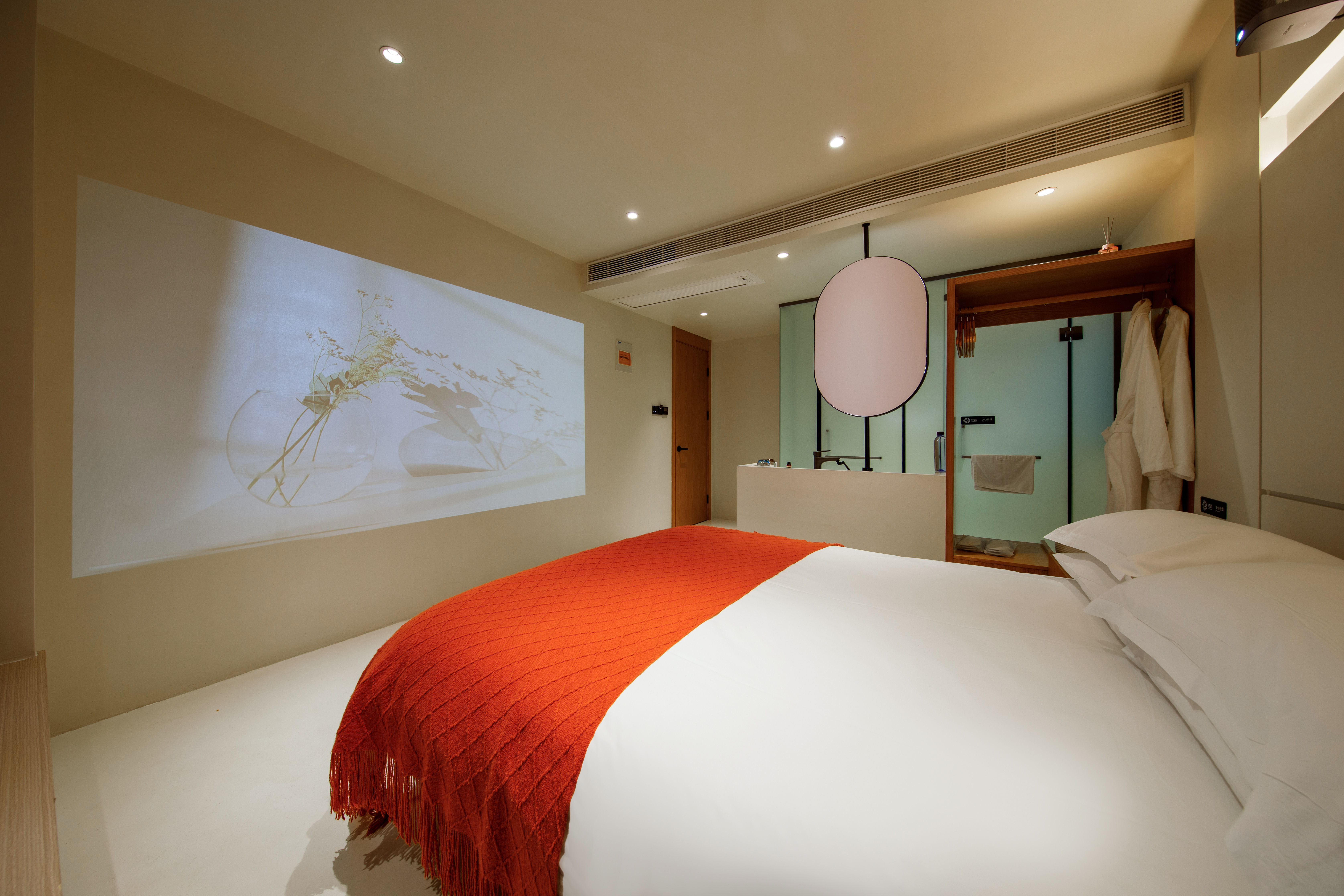 月洒·观景大床房+巨幕投影+品茶坐榻+全屋智能客控