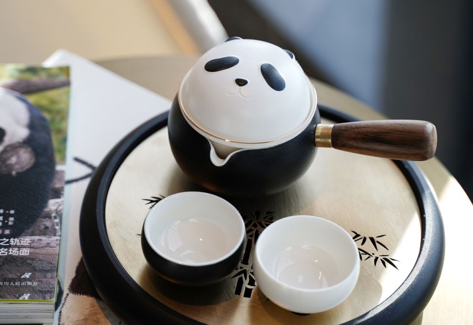 The Langbo Chengdu, in The Unbound Collection by HyattPanda Themed Family Friendly Room (Double Bed)