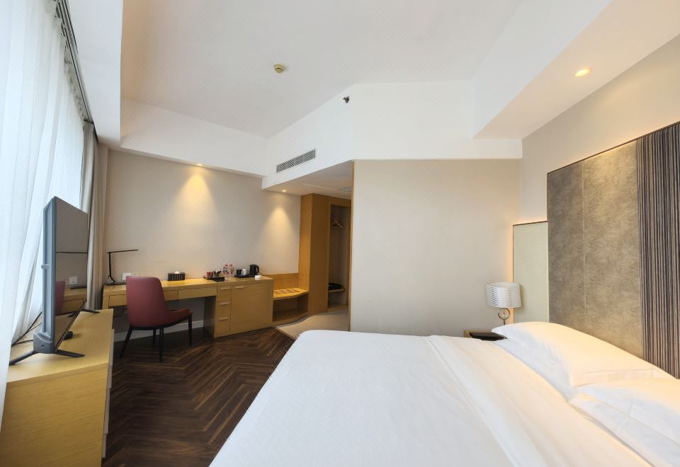 時尚大床房（功夫茶具+助眠床品）