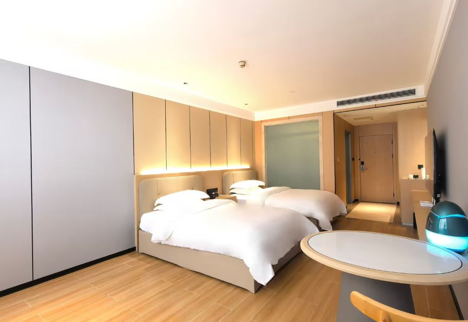 豪華標準房（ 負離子氧吧房+寬敞明亮+零壓床墊）