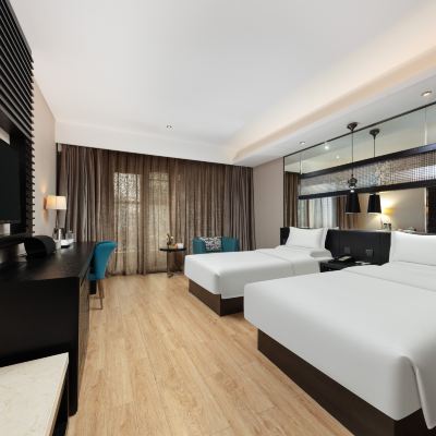 高級雙床房[全景落地陽台+小冰箱] 桔子水晶無錫南長街飯店優惠