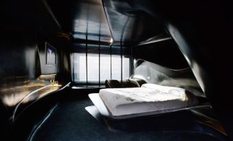 Hotel Puerta America - Housity