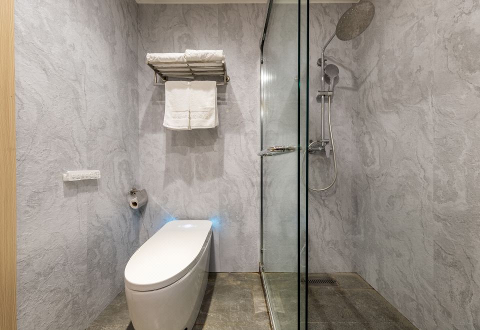 Lezhi Little Shell HotelQueen Room With Garden View