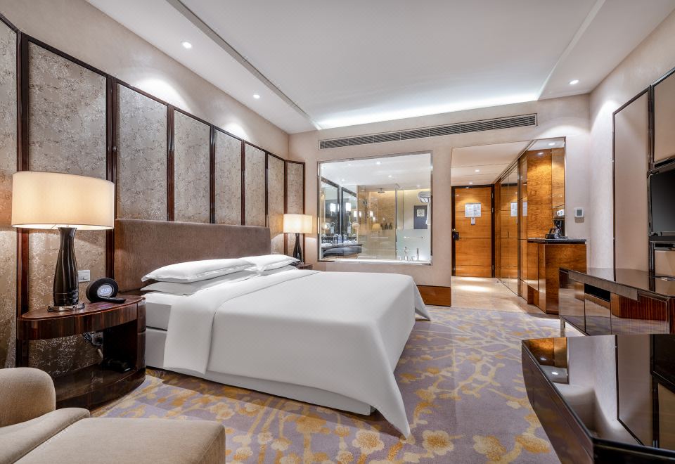 Sheraton Zhongshan HotelExecutive Deluxe Queen Room