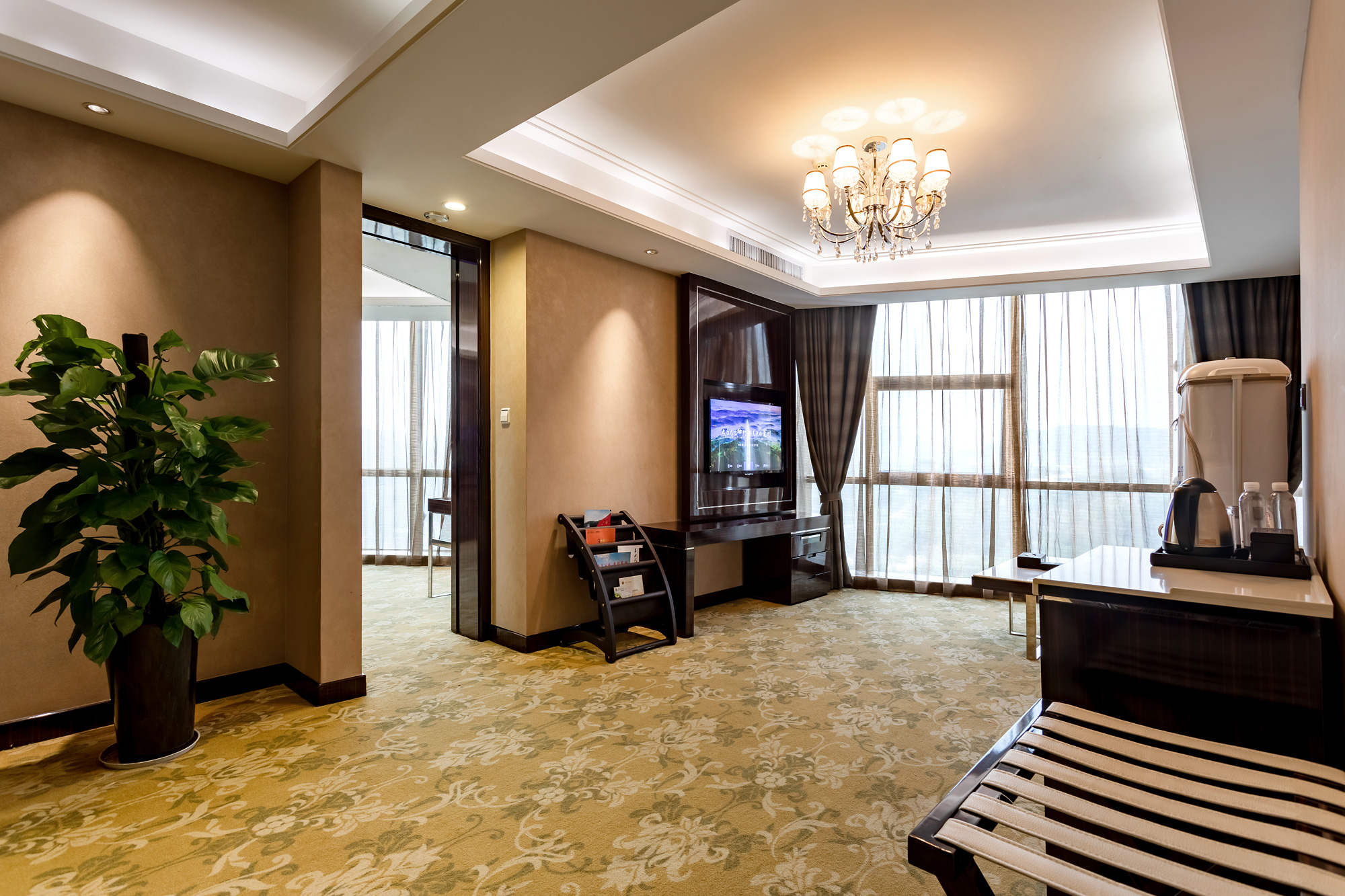 云享180°河景豪华套房