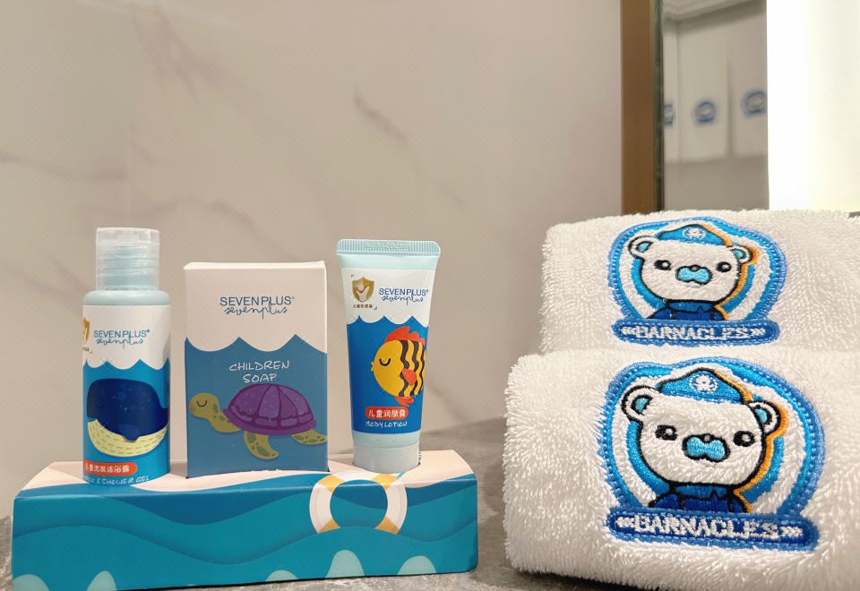 海底小纵队主题亲子房