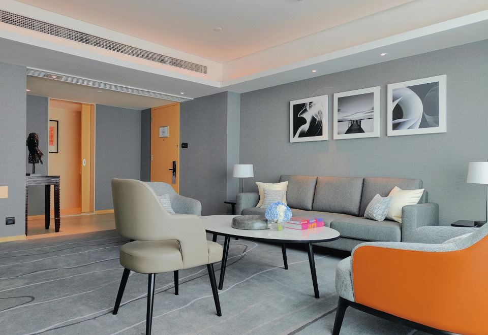 煥新行政樓層豪華套房丨長江景致+戴森吹風機+按摩浴缸