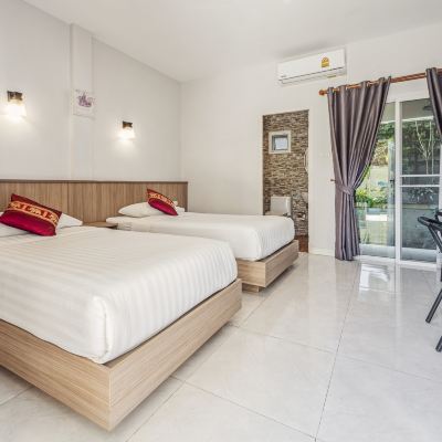 ห้องเตียงแฝด พร้อมระเบียง รหัสโปรโมชั่น วงศ์เมือง เพลส