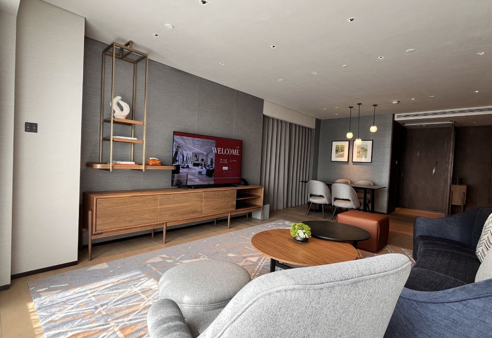 行政套房联通房（一家童乐+私享戴森吹风机+Coffee机）