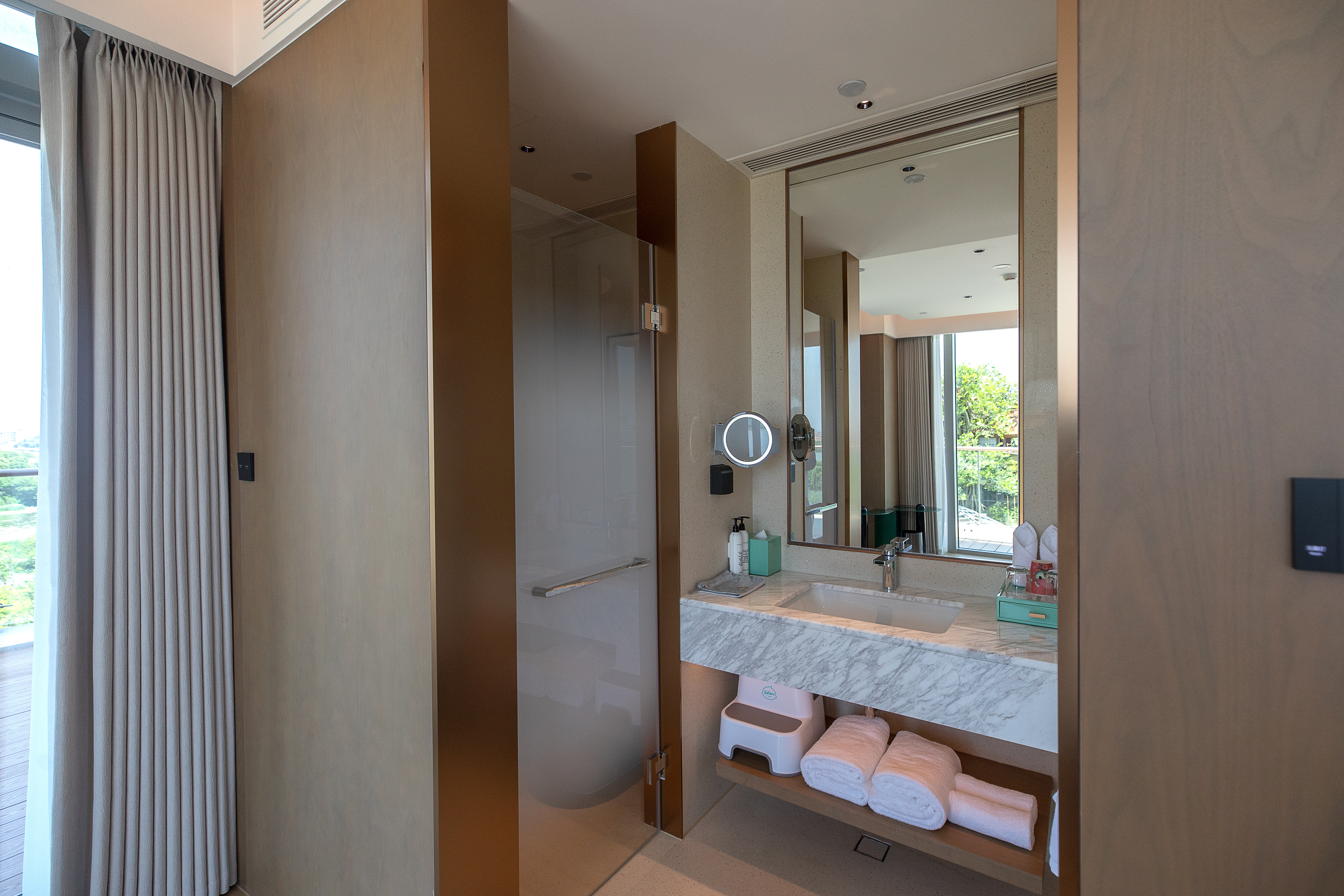 星湖景致套房「270°超大阳台·一室一厅·智能马桶」