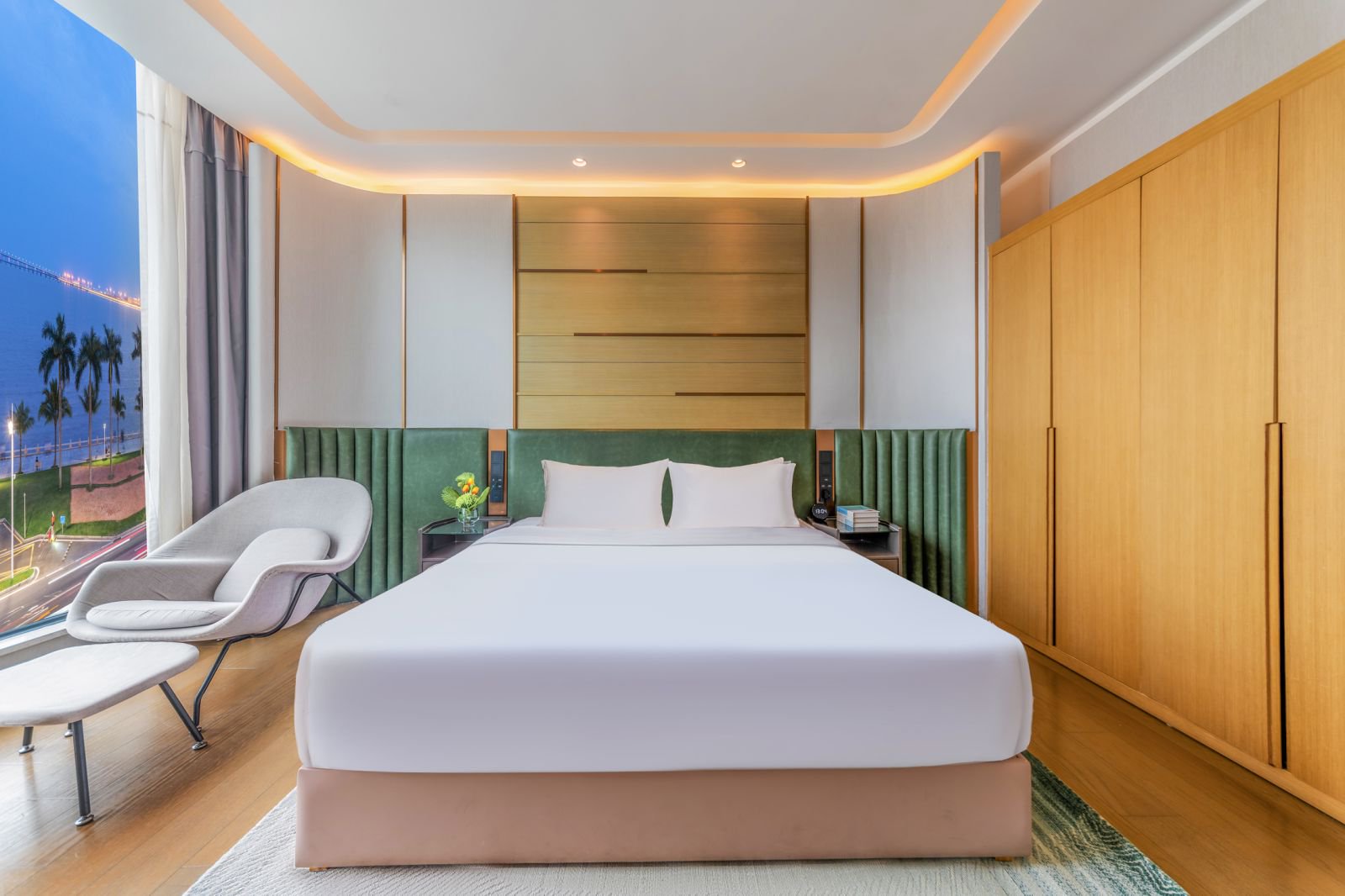 Coastal·海景度假套房「智能客控+浴缸泡澡+180°海景」