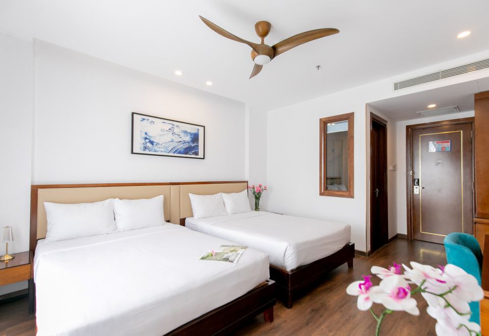 Ritzy Boutique Hotel Da NangSuperior Twin Room With City View