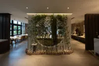 The Lucid Resort Deqing