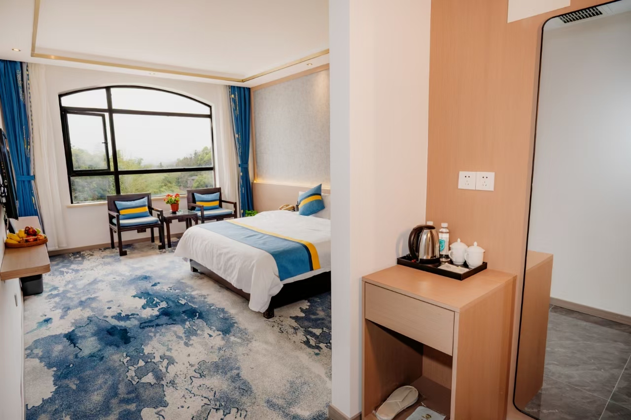 沐心山景豪华大床房