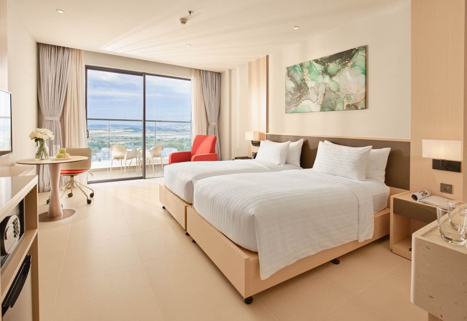 豪華雙床房（帶陽臺，山景）