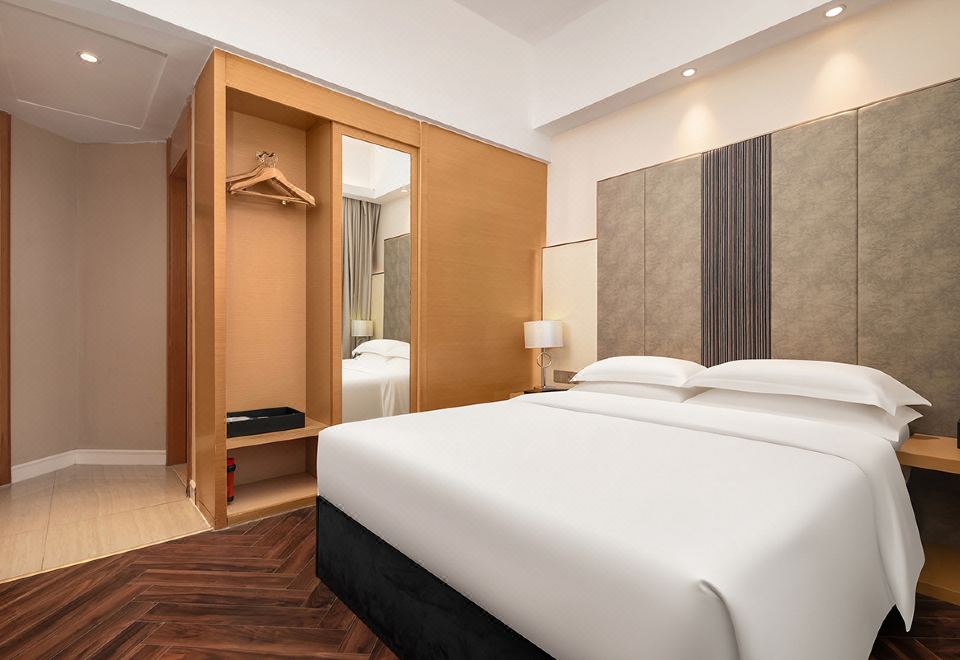 時尚大床房（功夫茶具+助眠床品）