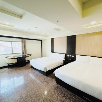 標準四人房 友愛富豪國際大飯店優惠