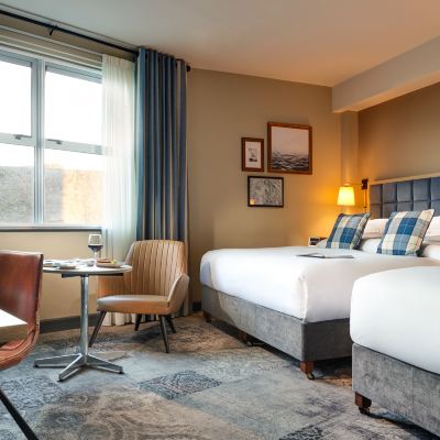 Deluxe Double & Single Harbour Hotel Promo Code