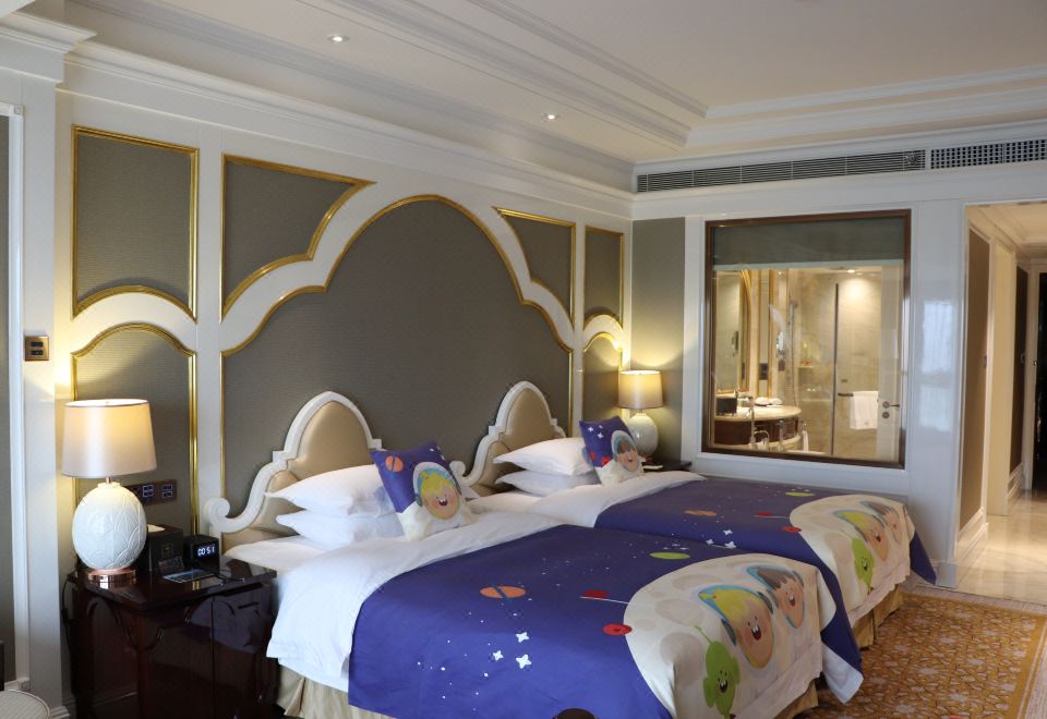 行政亲子双床房