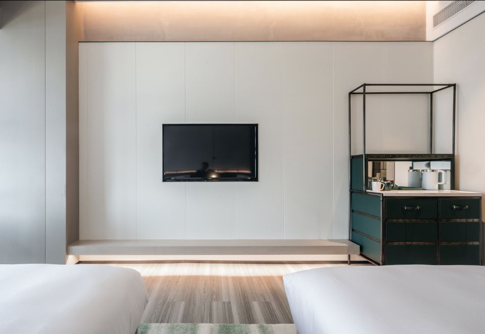 Investon Hotel Shenzhen LonghuaDeluxe 2-bed Room