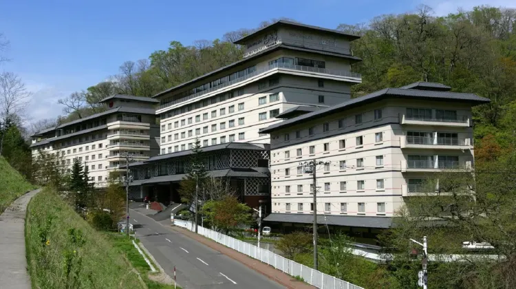 登別 石水亭 外観