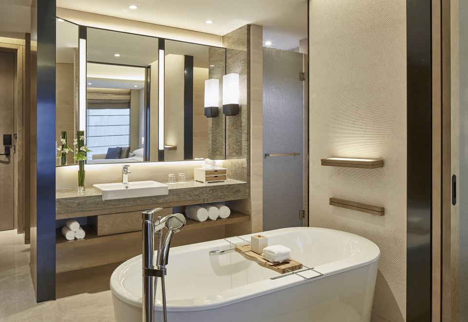 行政江景大床房