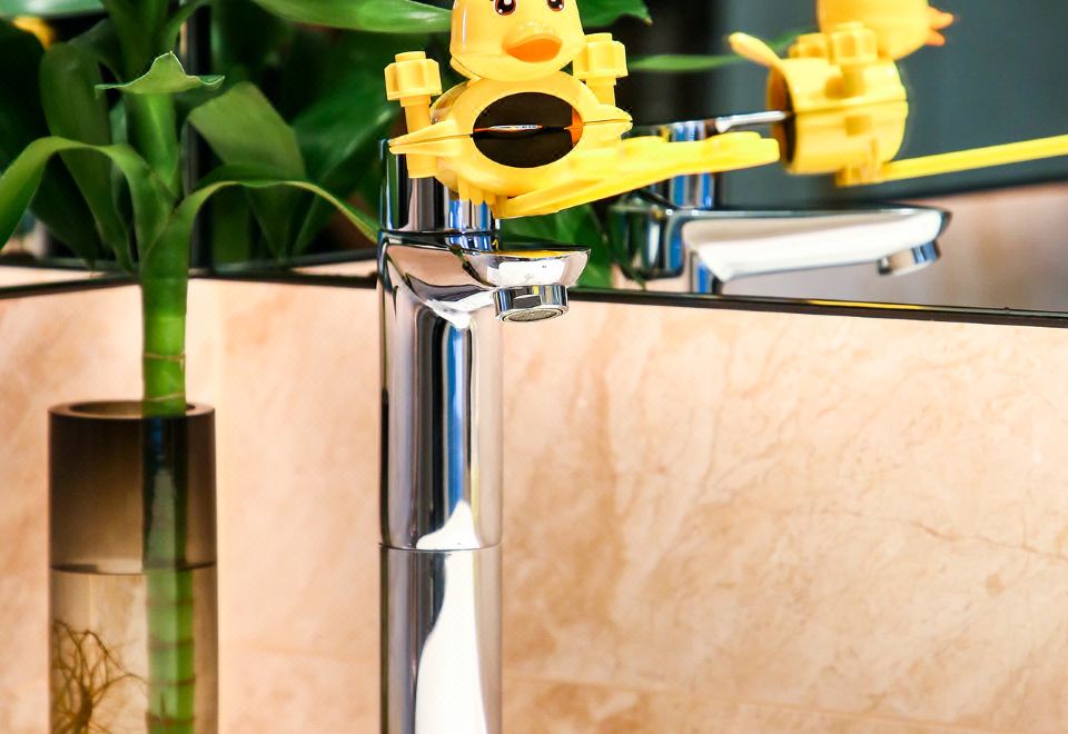 Kempinski Hotel Beijing Lufthansa CenterDeluxe Family Friendly Room (Double Bed)