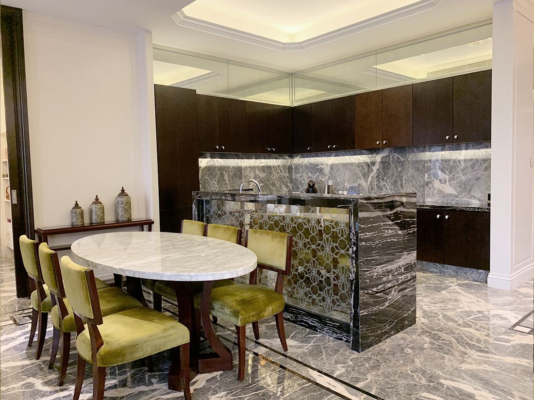 洛克菲套房3（复式扶梯景观+圆形浴缸+大空间+大阳台）