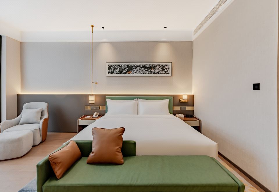 2號樓園景大床房（語音智能客控+75寸投屏電視）