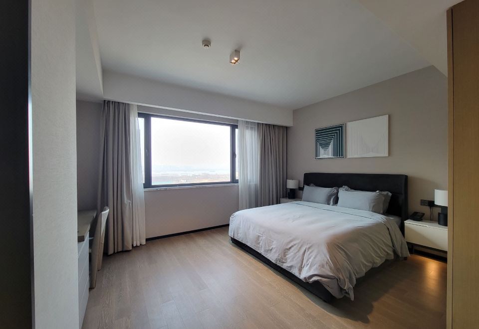 三臥書房江景套房|獨立三臥三衞+超大開放式廚房客廳