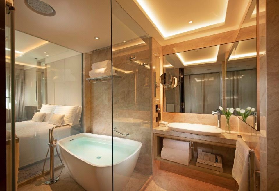 Kempinski Hotel Beijing Lufthansa CenterExecutive Family Luxe Enjoyment Room