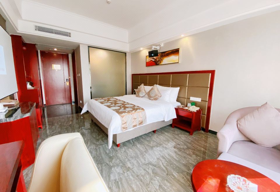 高级影音大床房（100寸巨幕高清影音+小冰箱）