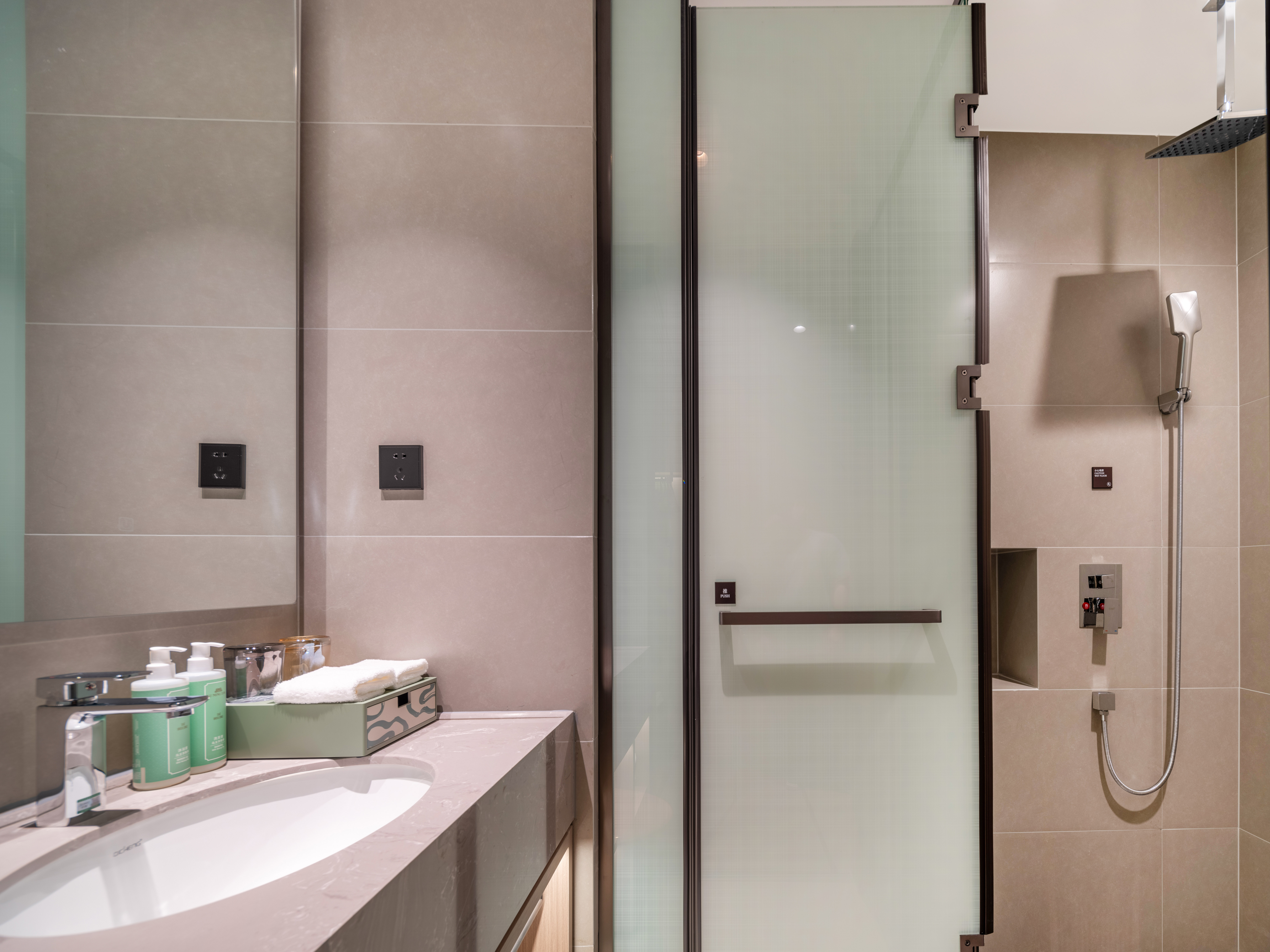 曼享豪华大床房