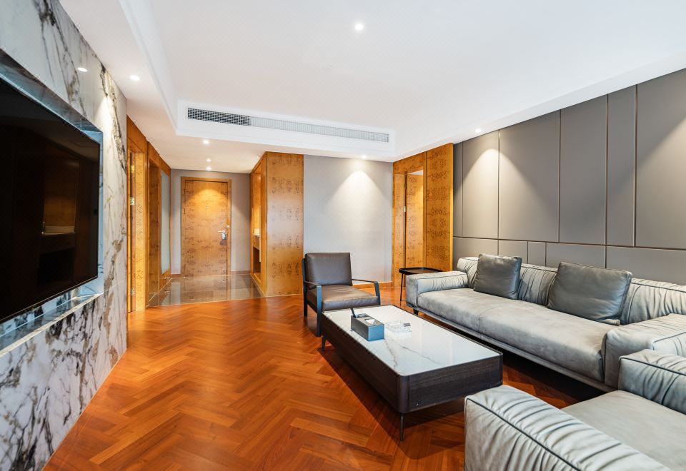 Xizhou Garden HotelBusiness Three-suite