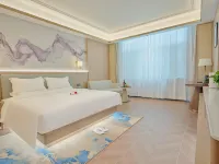 Mingsheng Grand Hotel (tuscaloosa area WuSu railway station nine lotus springs park inn) Ξενοδοχεία στην πόλη Γουούσο