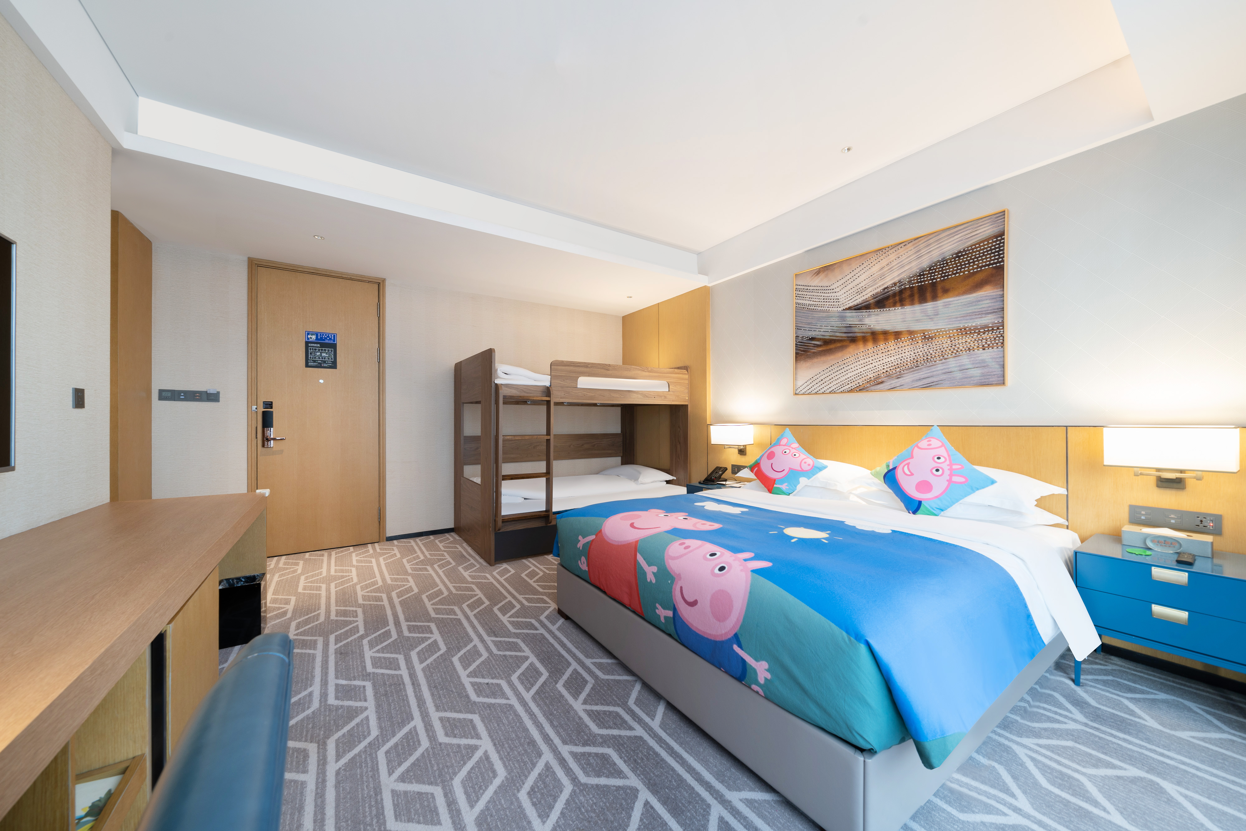 亲子房B（小王子小童洗护+80支贡缎床品+金可儿床垫）