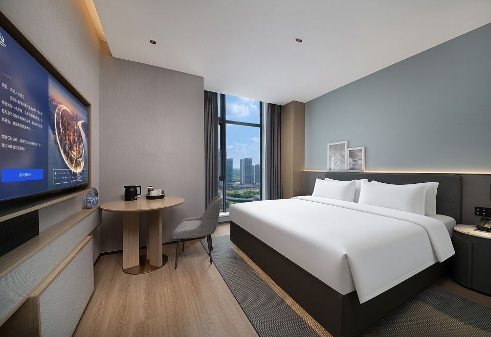 Country Inn & Suites Nanchang West Railway Station Branch Queen Room With City View