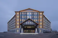Chaka Evening Maple Hotel Hotels in 