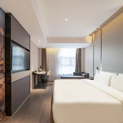 星球酣睡大床房（無線電充+手機投屏+安靜舒適） 瀋陽中街故宮玫瑰亞朵飯店優惠