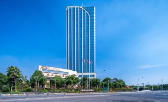 Eurasia Convention International Hotel - Housity
