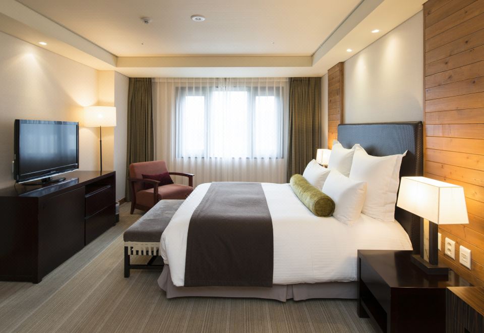 InterContinental Hotels ALPENSIA PYEONGCHANG RESORT by IHGDeluxe Suite