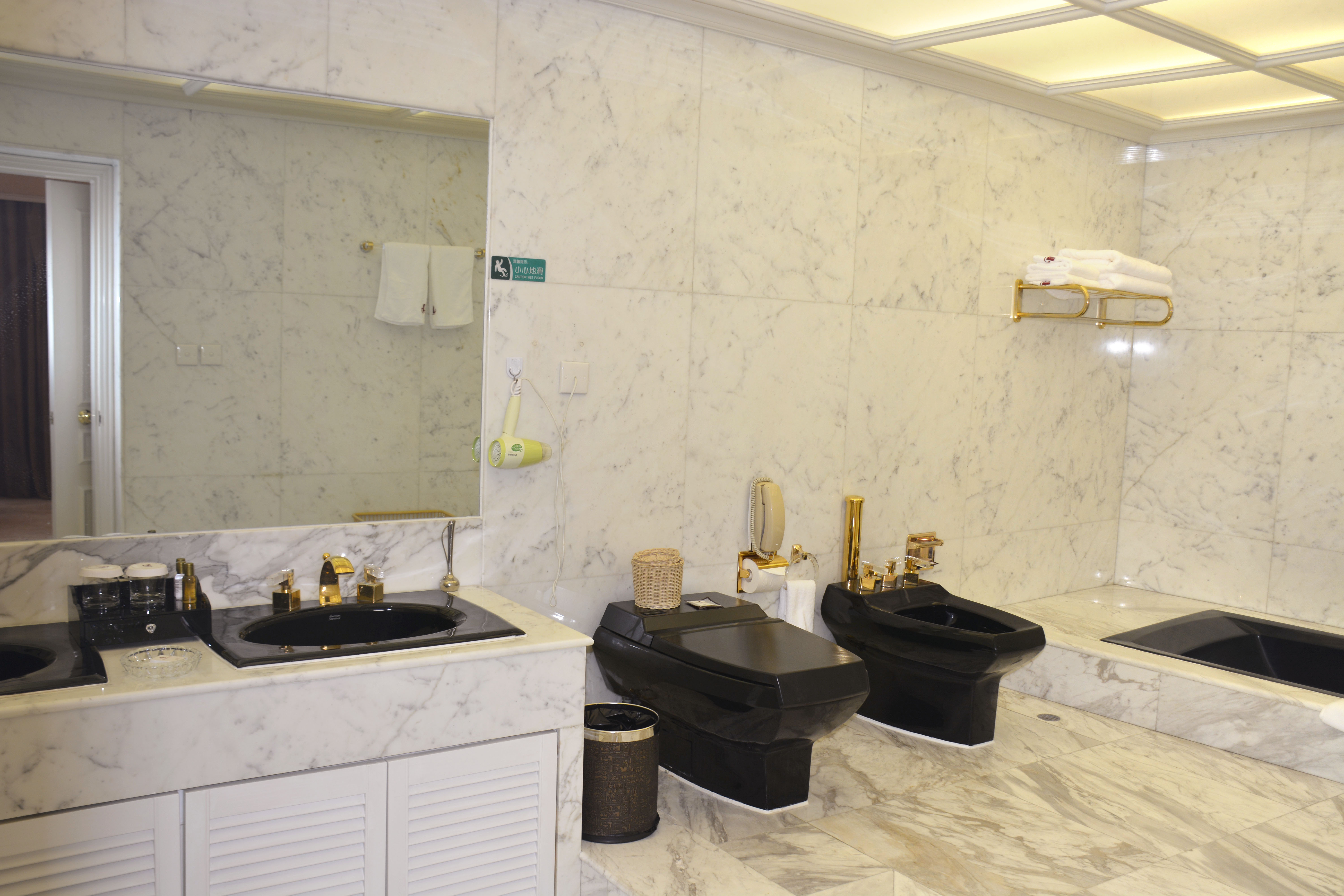 Shantou Golden Gulf  Hotel (Vientiane City)Presidential suite