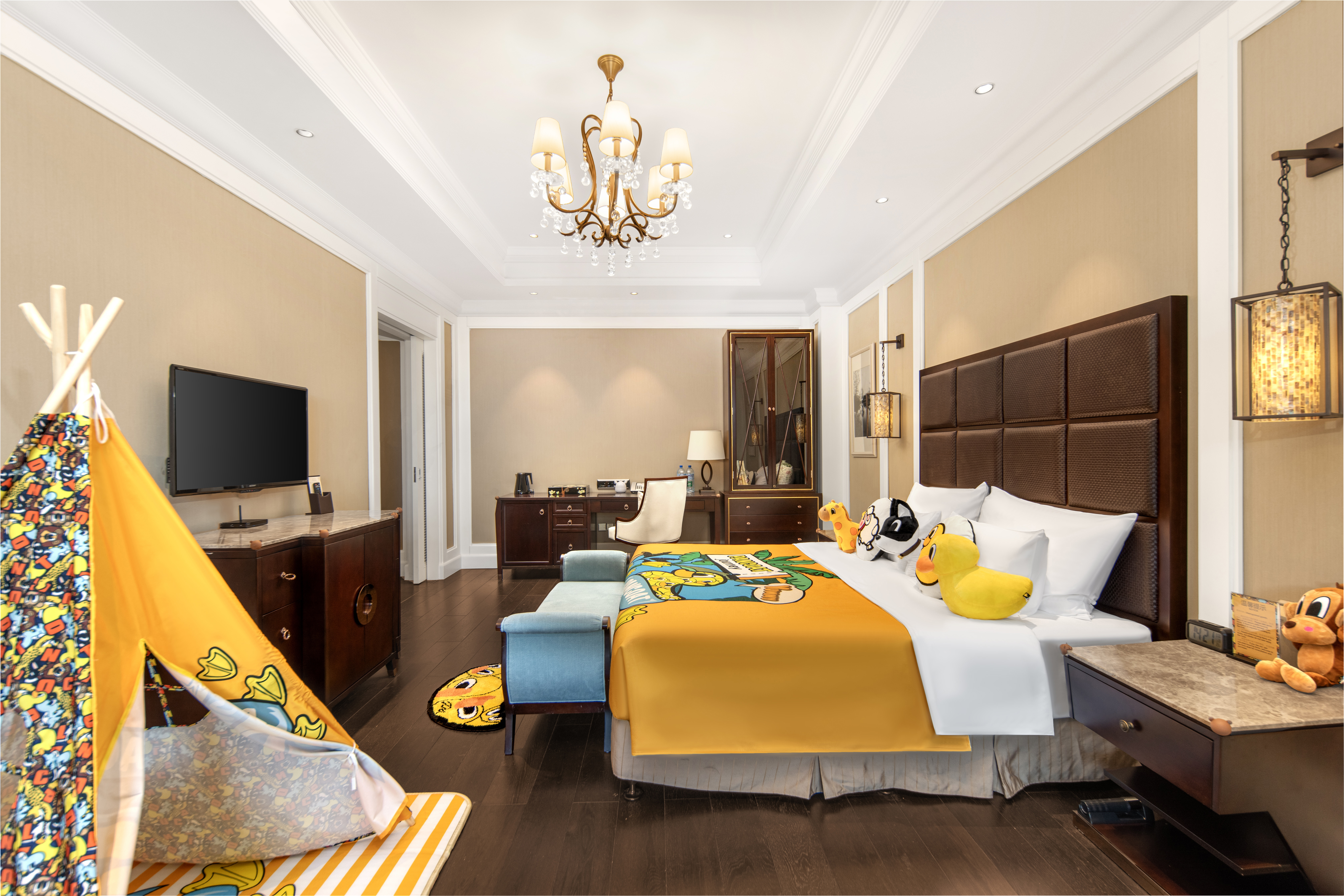 盼酷親子主題房