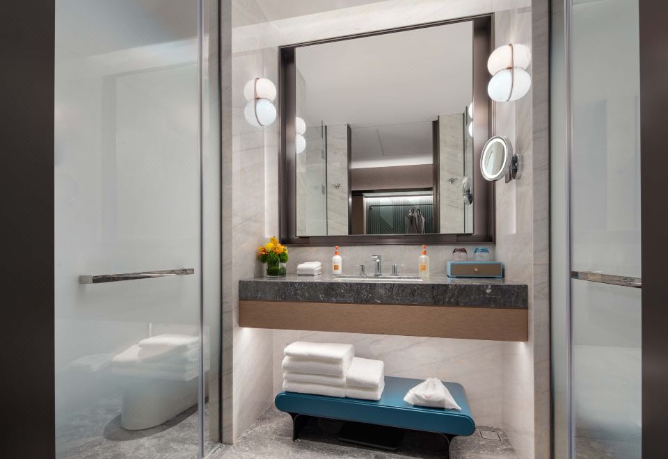 Crowne Plaza Jinan Runhua Hotel1 King Premium