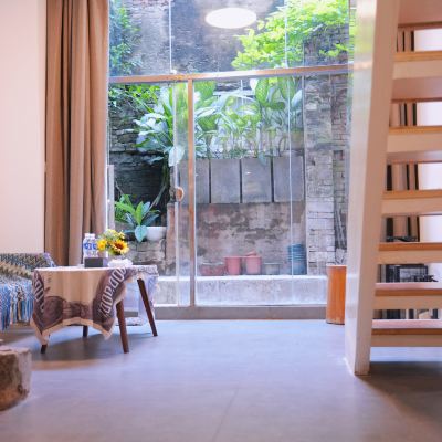 騎樓丨院景LOFT複式大床房 海口騎樓還客1921精品民宿優惠