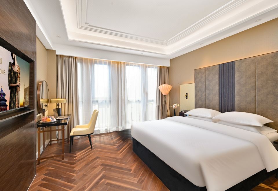 精致大床房（智能客控+零压床垫）