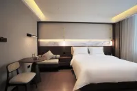 Jiayi Hotel